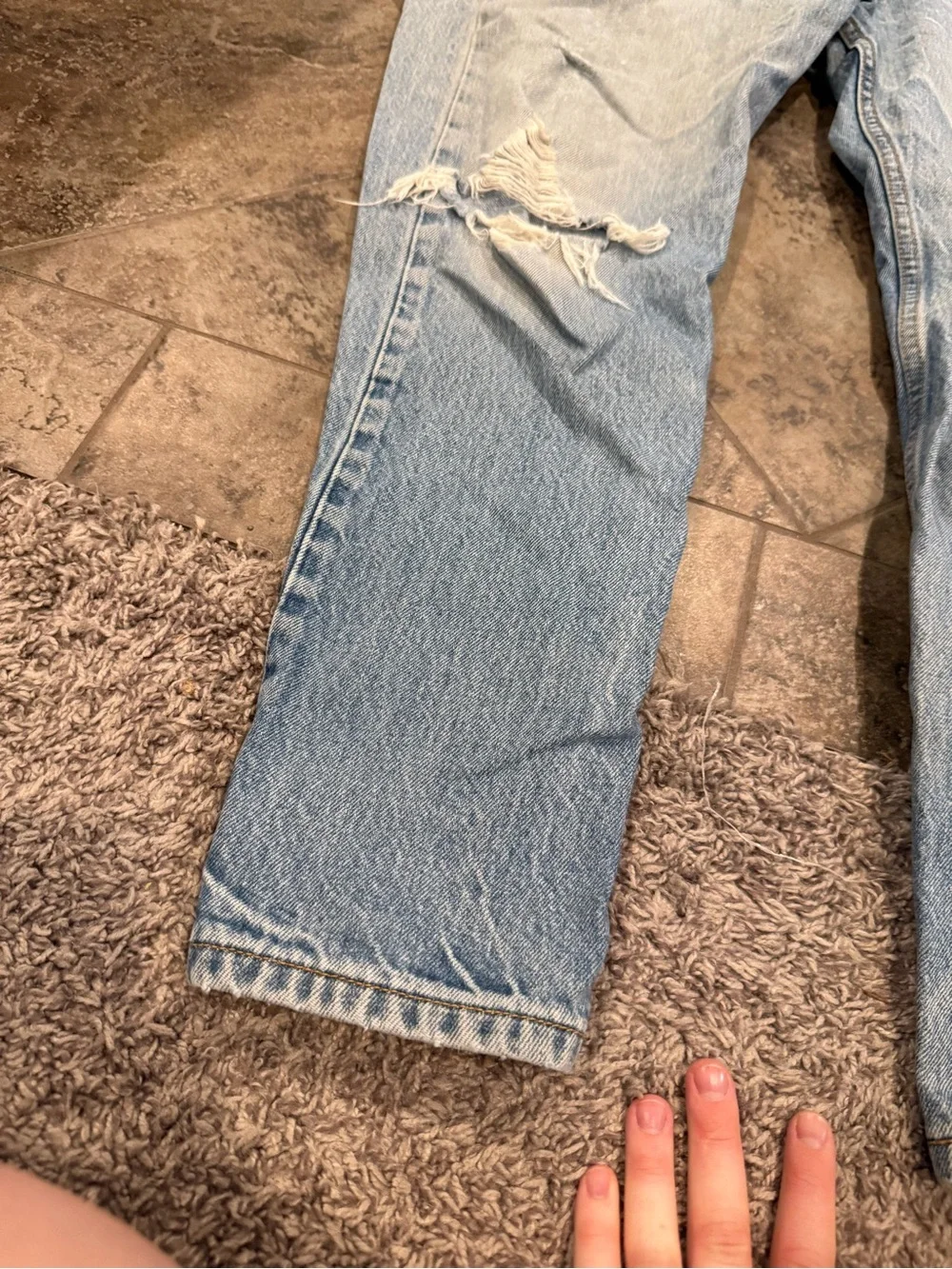 🤍Light Blue Distressed Men’s 501 XX Levi’s button fly Jeans made in Colombia